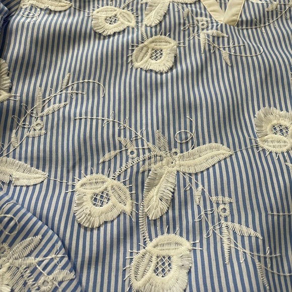 LYSSE Tunic-super sleeves - Picture 8 of 10